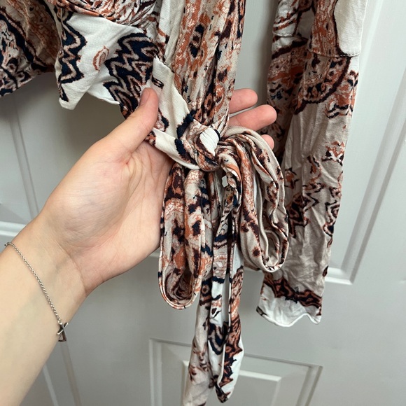 Free People Bell Sleeve Wrap Top, Size M - Picture 4 of 11